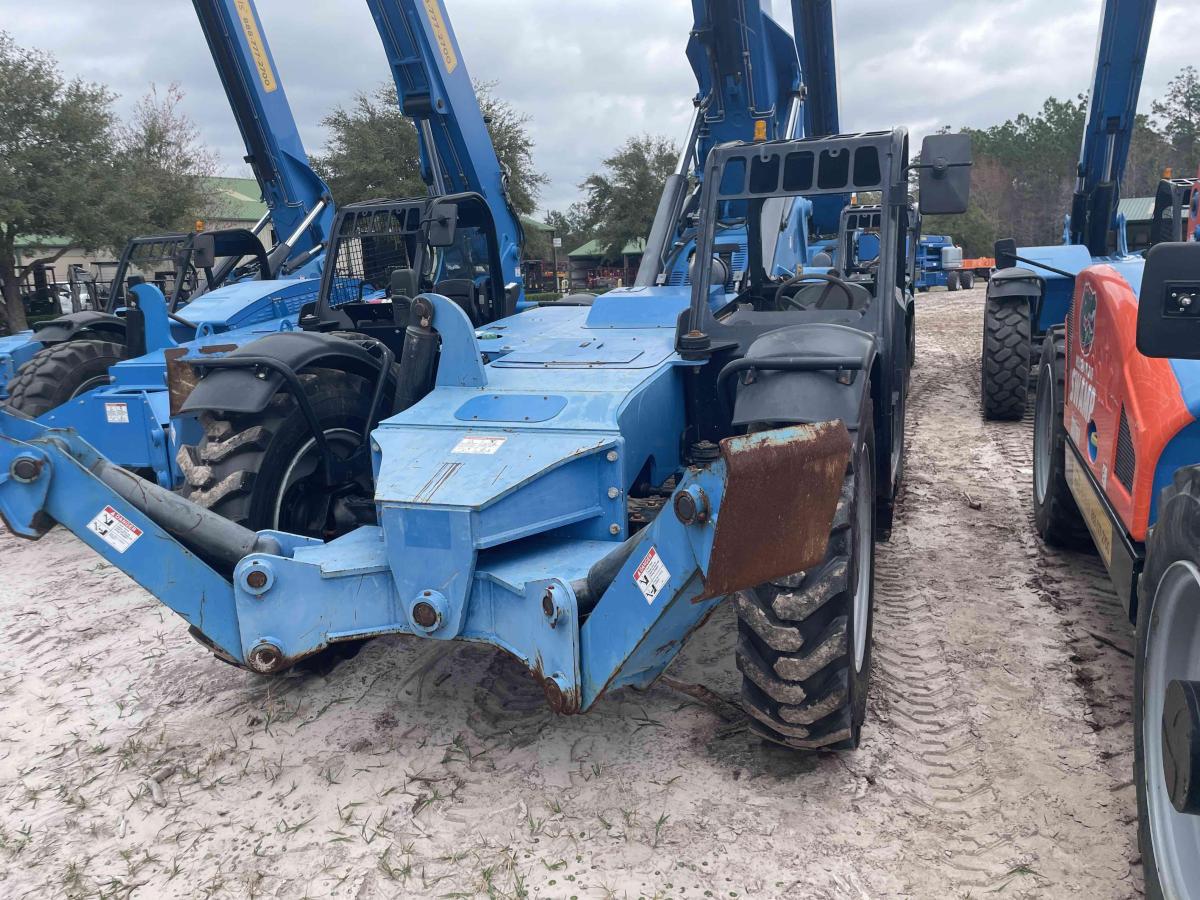 2018 Genie GTH-1056
