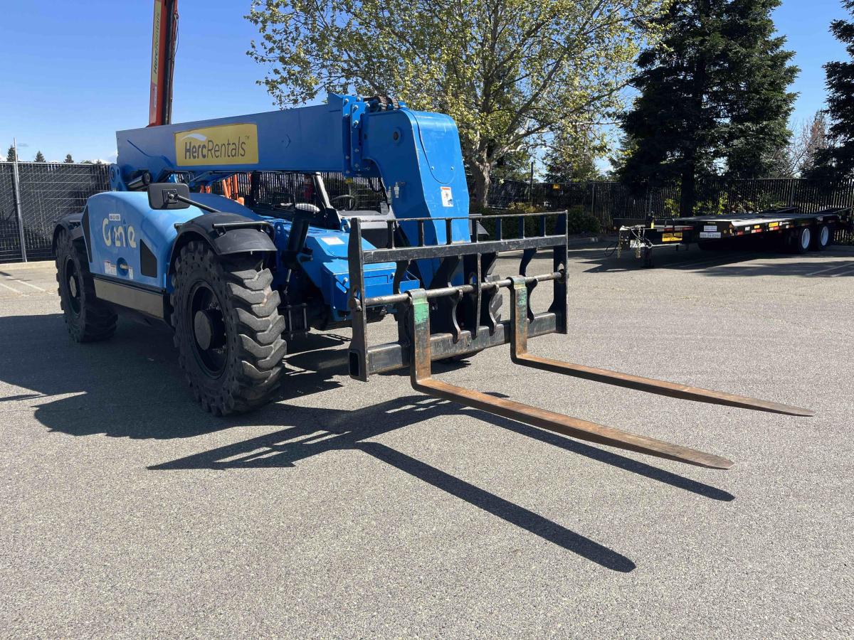 2018 Genie GTH 844-3