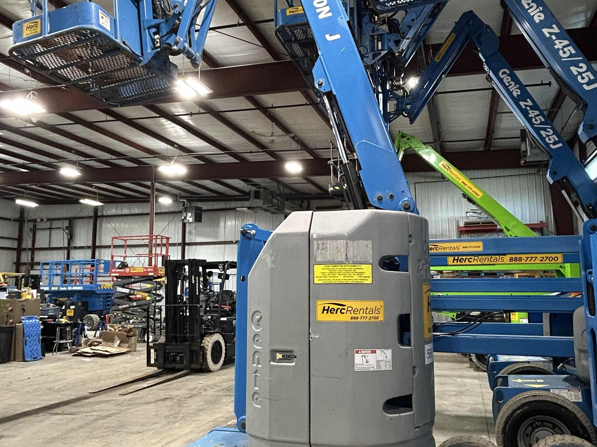 2016 Genie Z-30/20 N-8