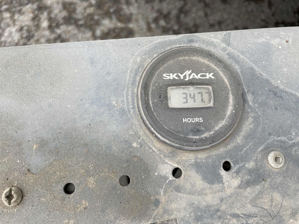 2017 Skyjack SJ3219-8