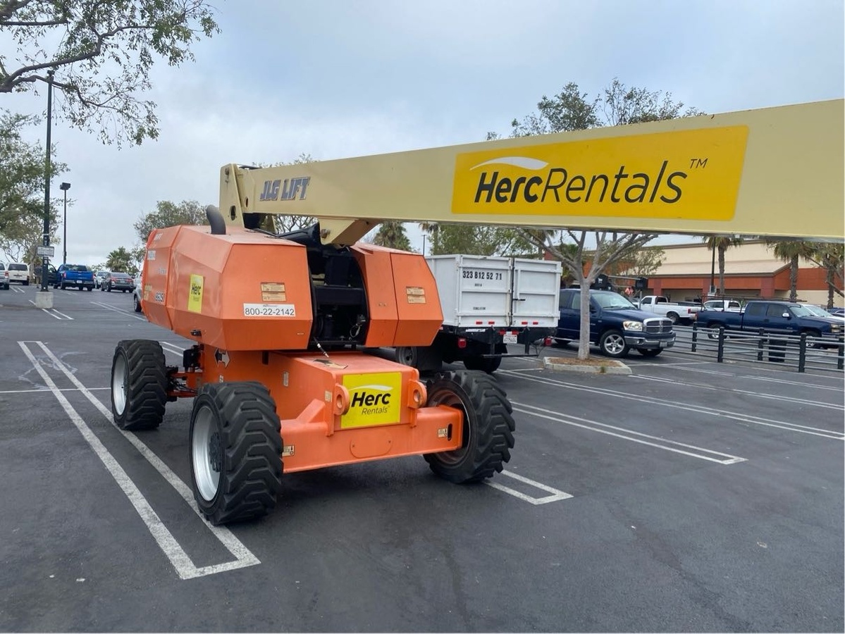 2018 JLG 860SJ