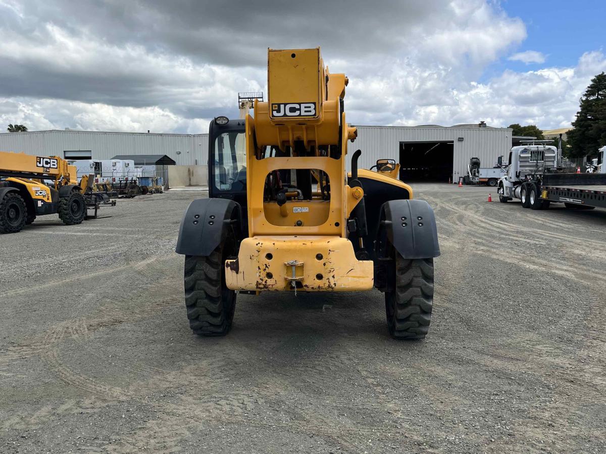 2018 JCB 510-56