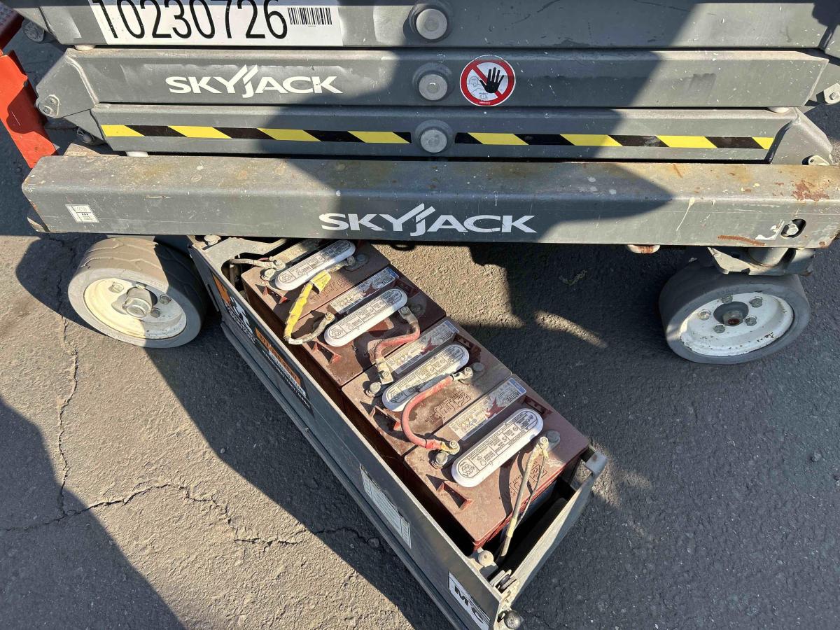 2017 Skyjack SJ3219