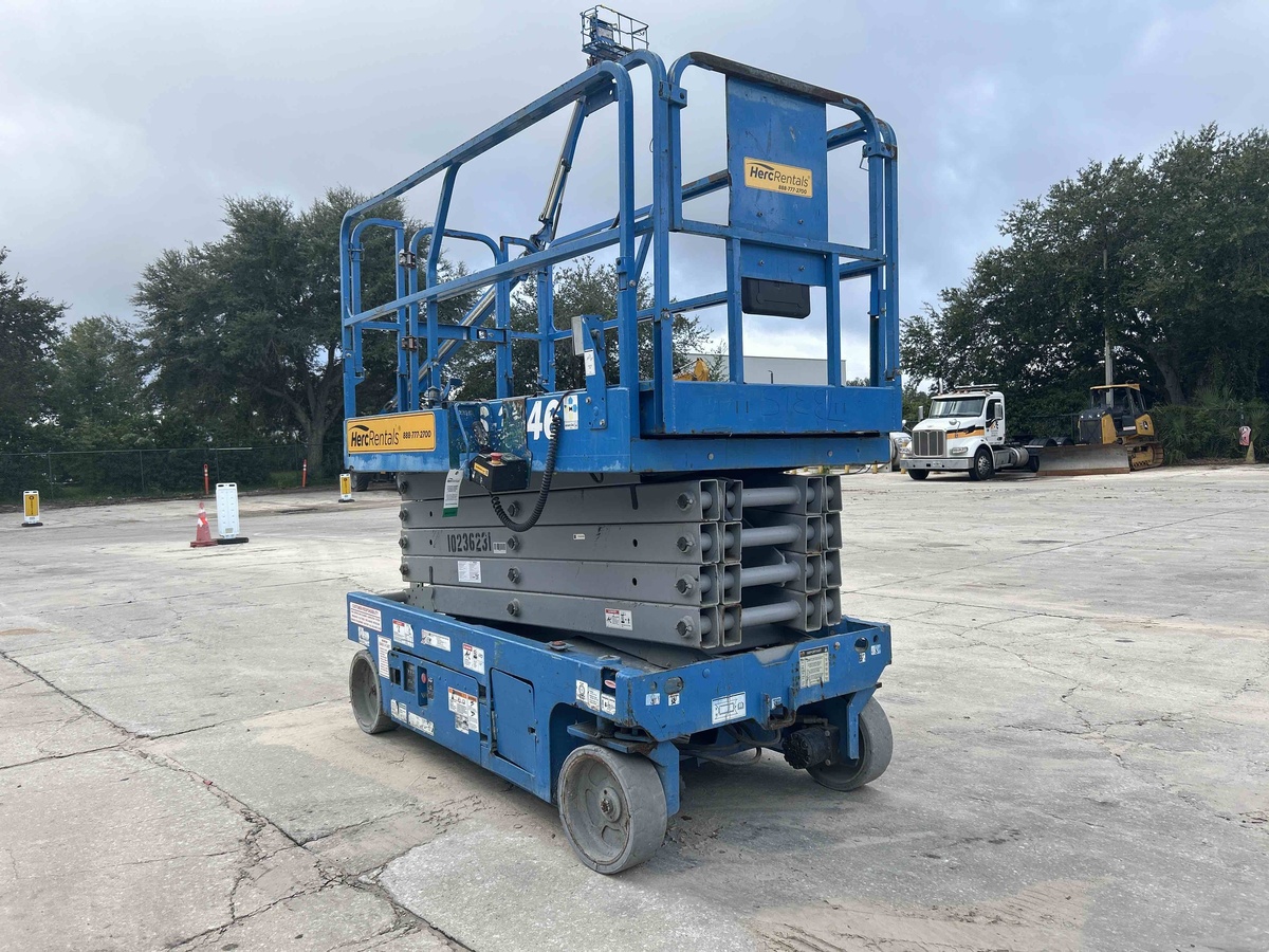 2018 Genie GS-3246-2