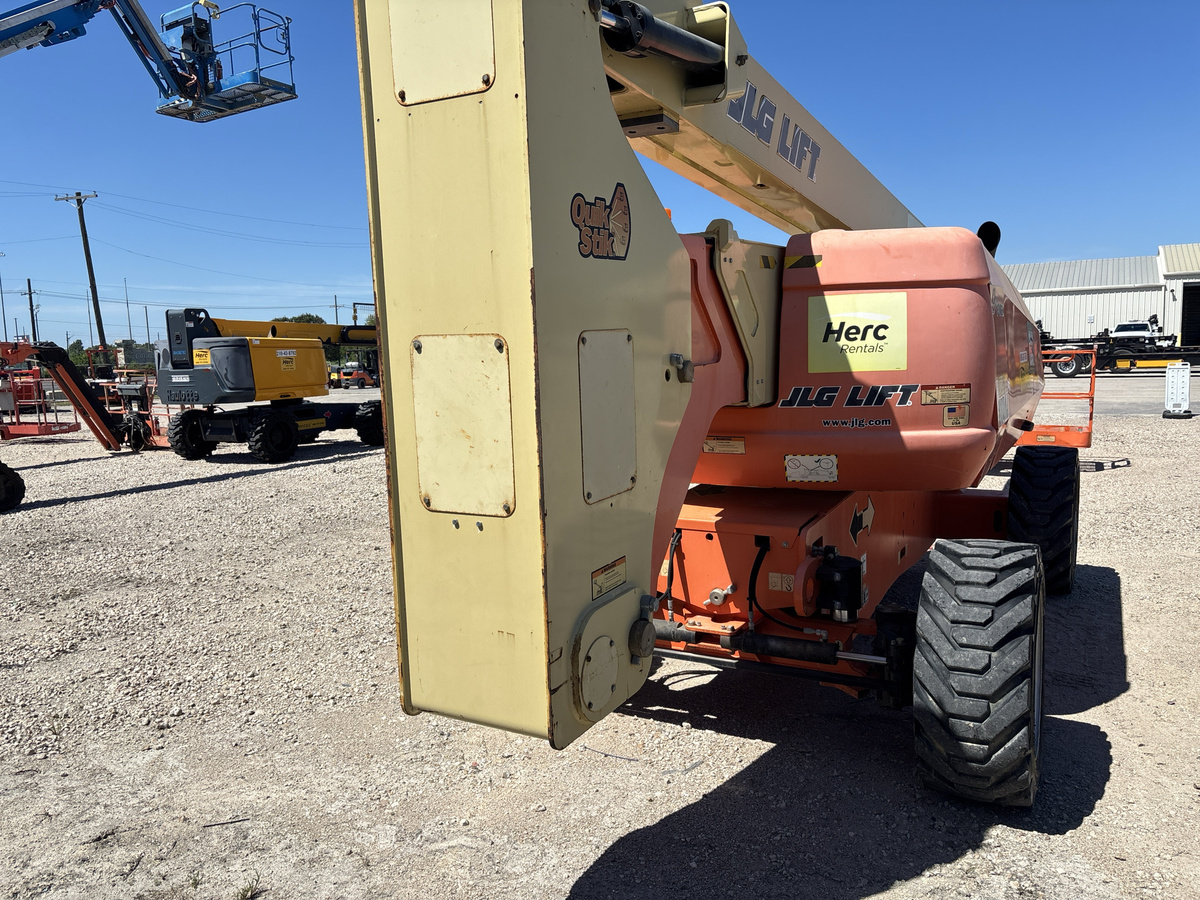 2018 JLG 800AJ-3