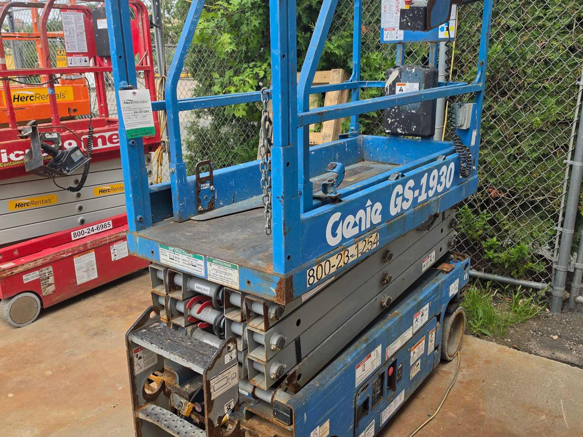 2018 Genie GS-1930-4