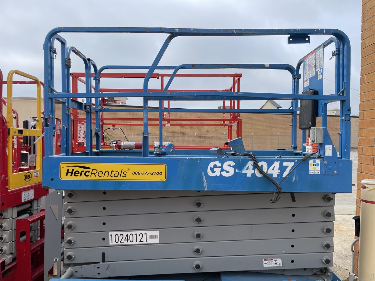 2018 Genie GS-4047-6