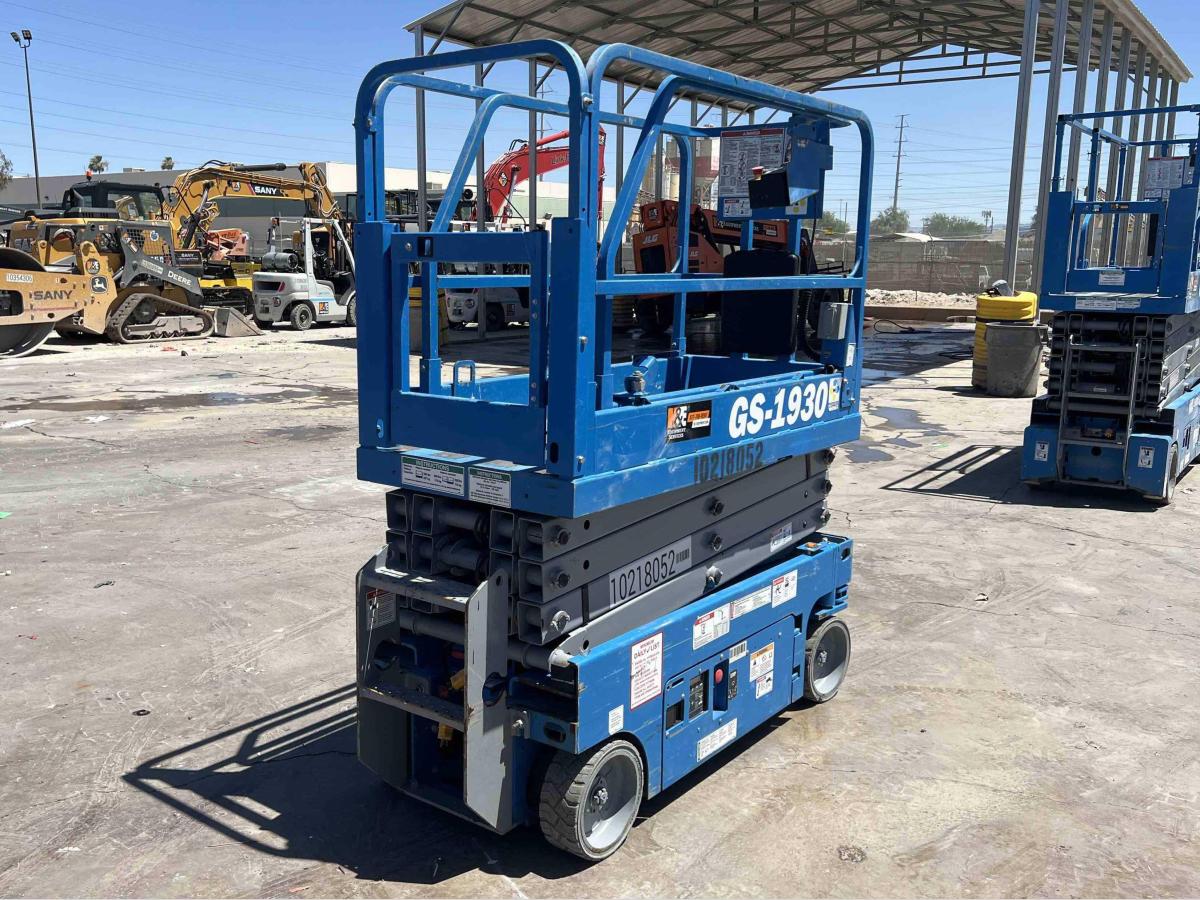 2017 Genie GS-1930