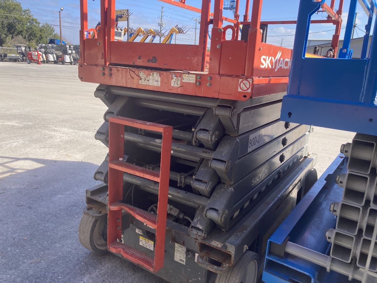 2020 Skyjack SJ4740-4