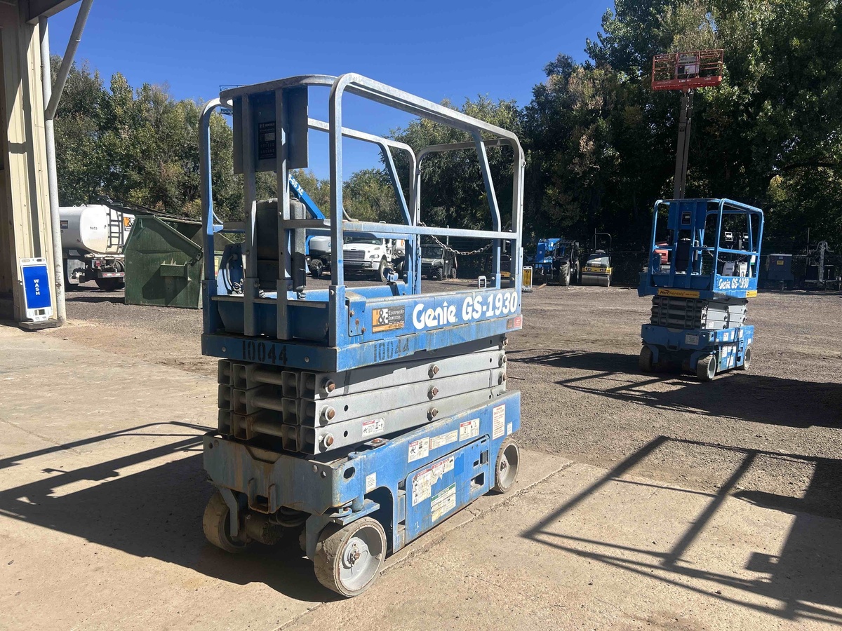 2017 Genie GS-1930