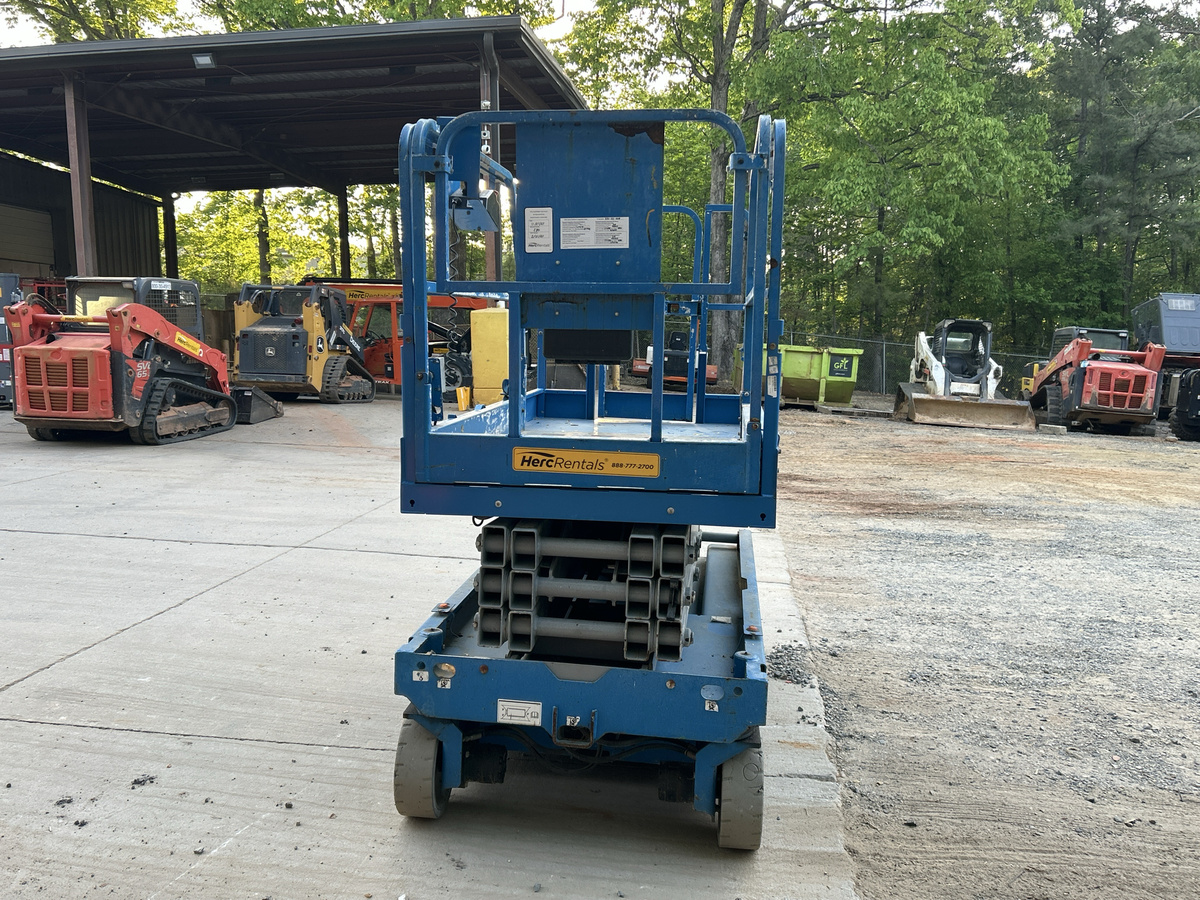 2017 Genie GS-2646-3