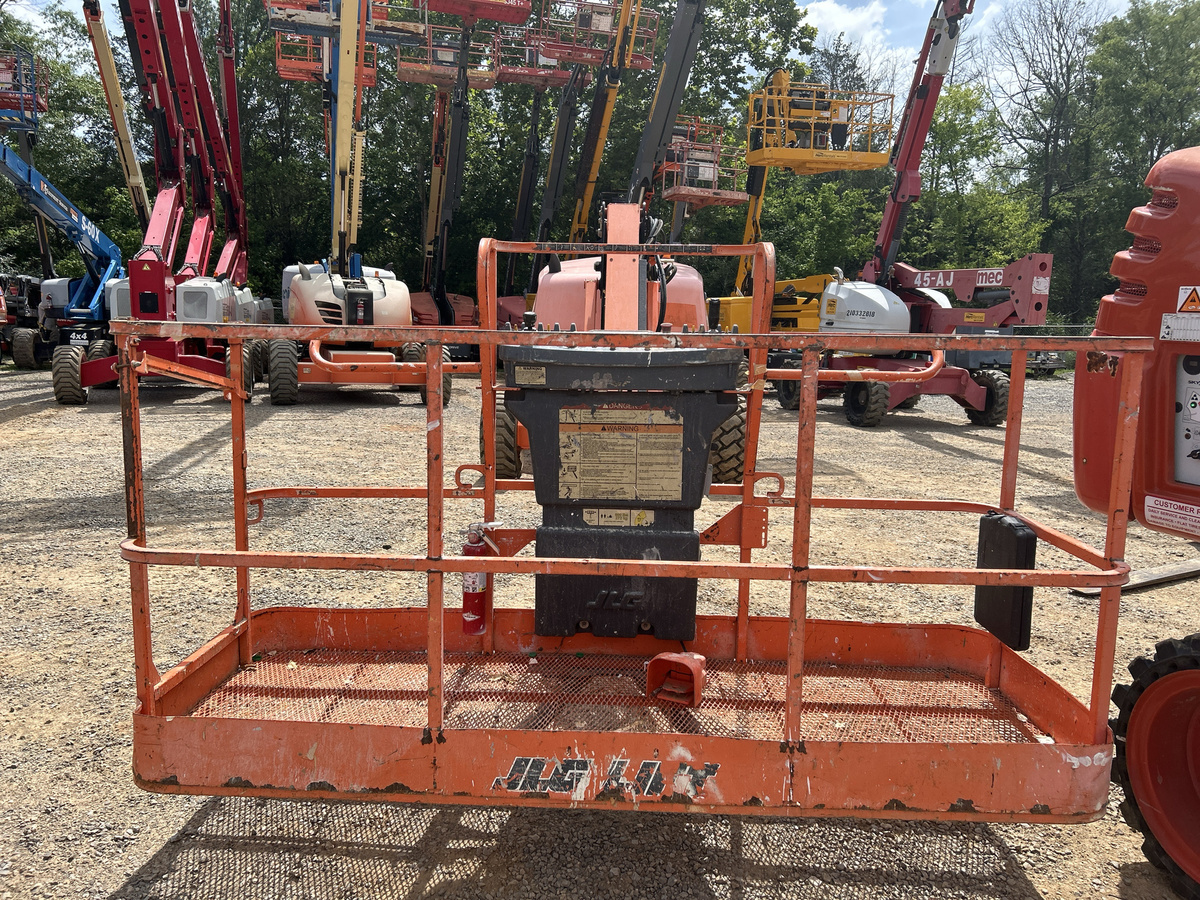 2018 JLG 460SJ-5
