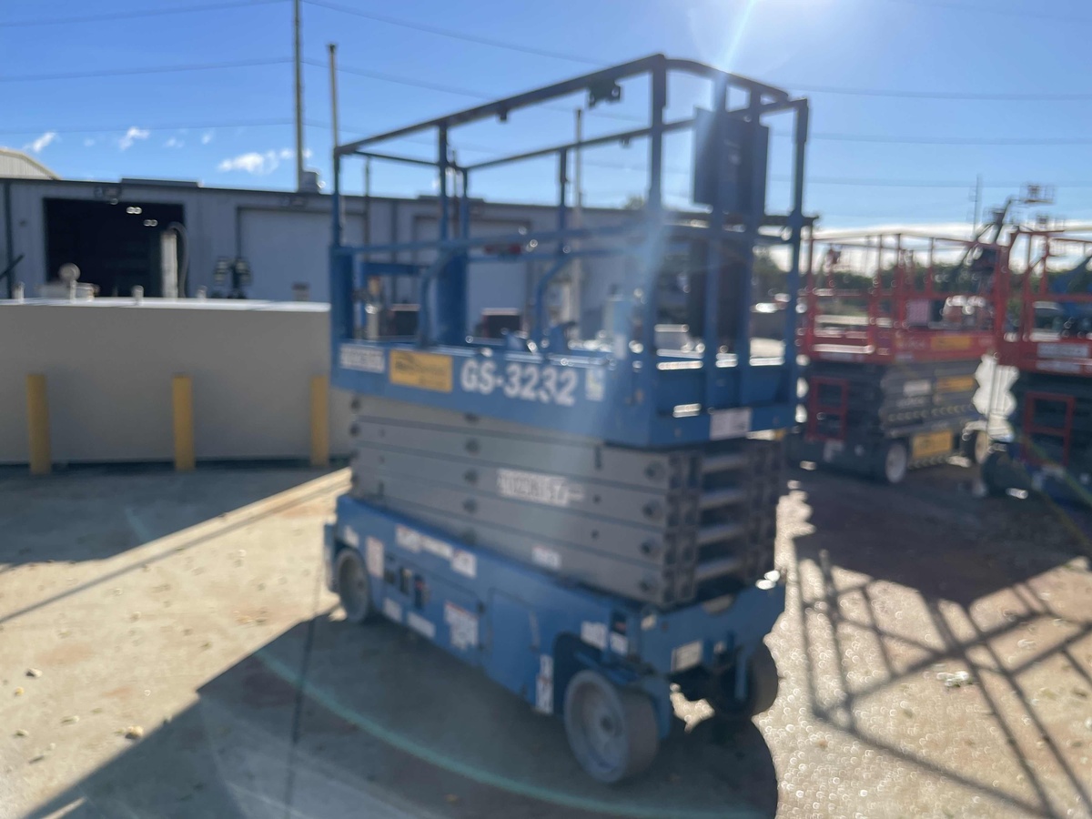 2018 Genie GS-3232-4