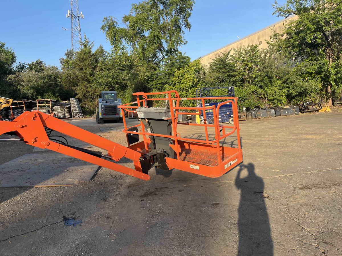 2014 JLG 460SJ