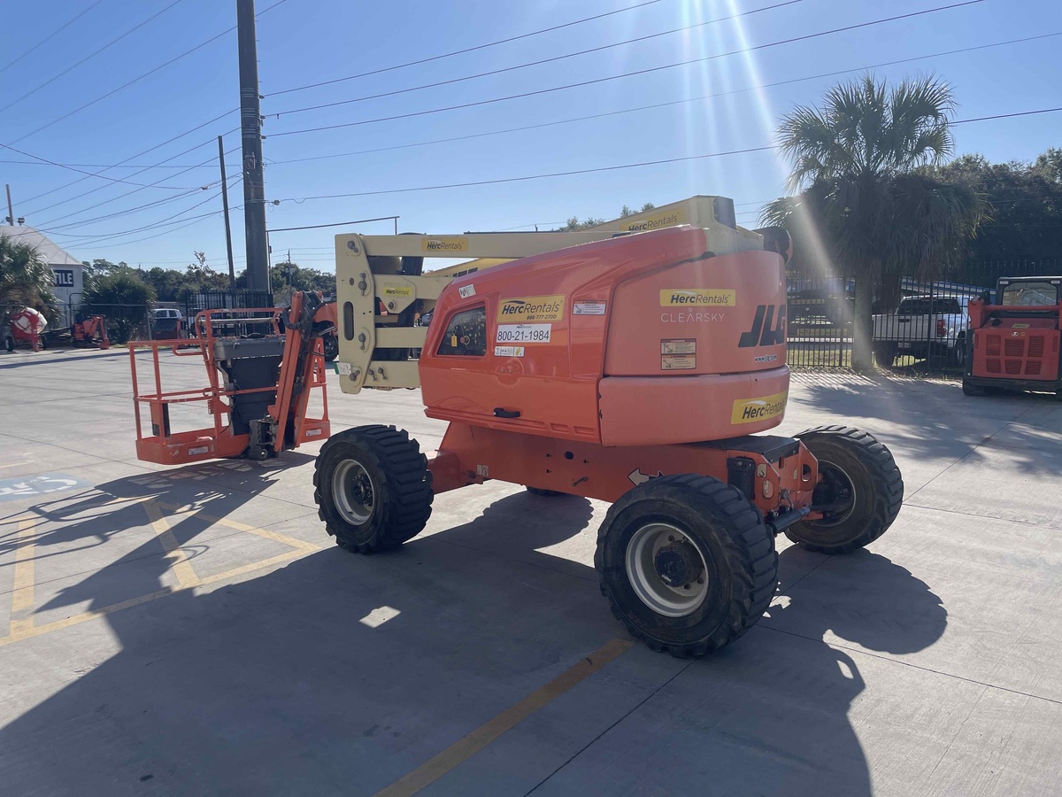 2018 JLG 450AJ-4