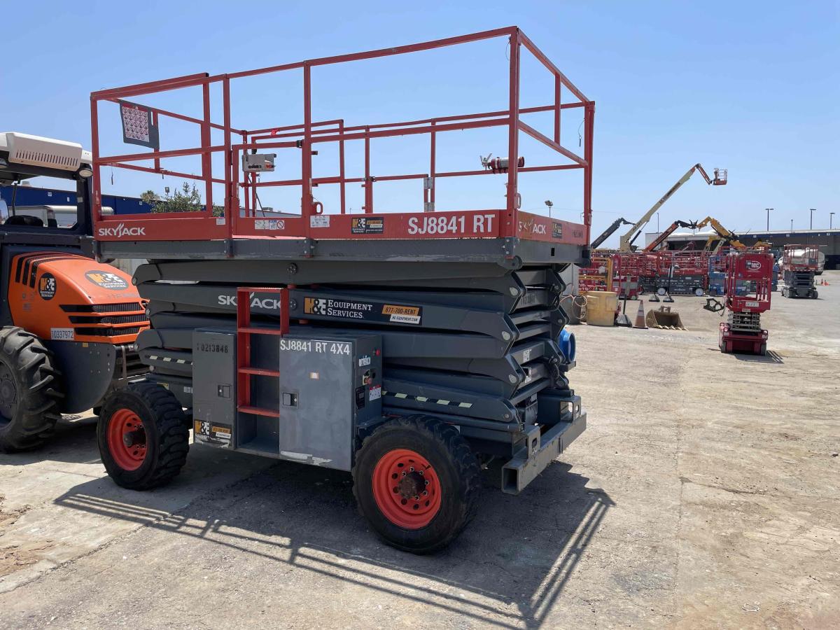 2017 Skyjack SJ8841 RT-4