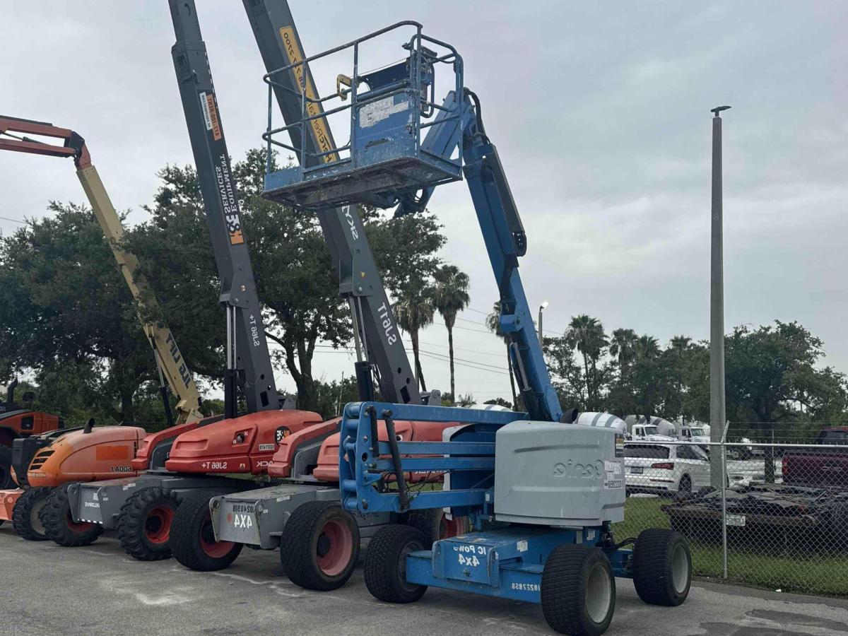 2017 Genie Z-45/25 RT