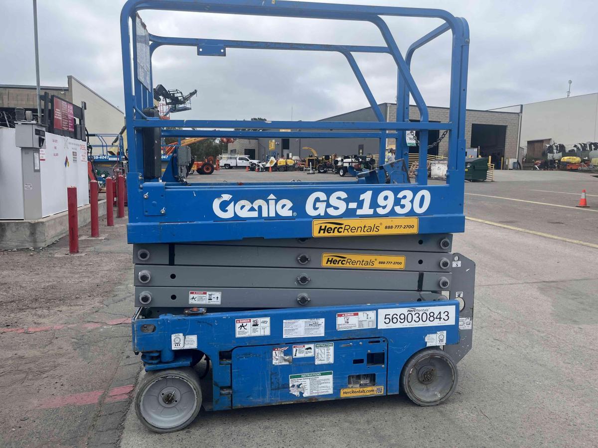 2018 Genie GS-1930-4