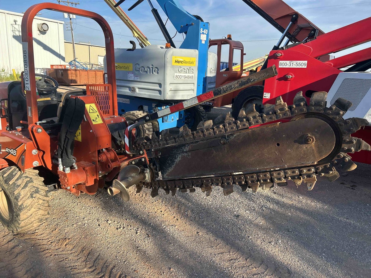 2021 Ditch Witch RT45-5