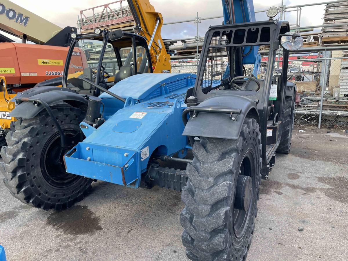 2018 Genie GTH 844