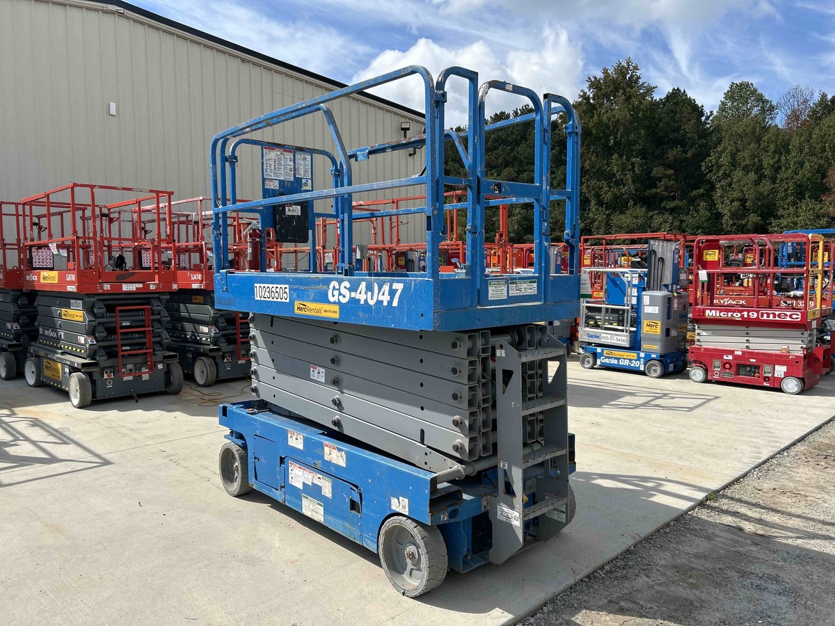2018 Genie GS-4047-4