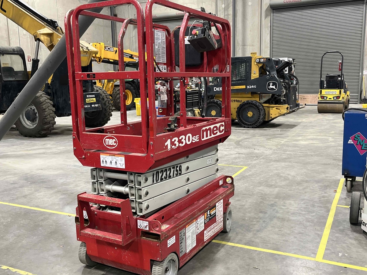 2017 MEC 1330SE-1