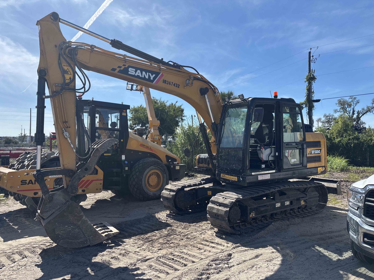 2022 Sany SY135C