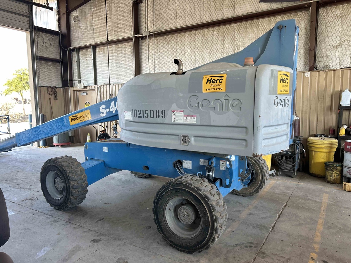 2017 Genie S-40-8