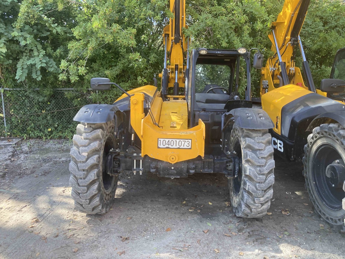 2023 JCB 509-42-2