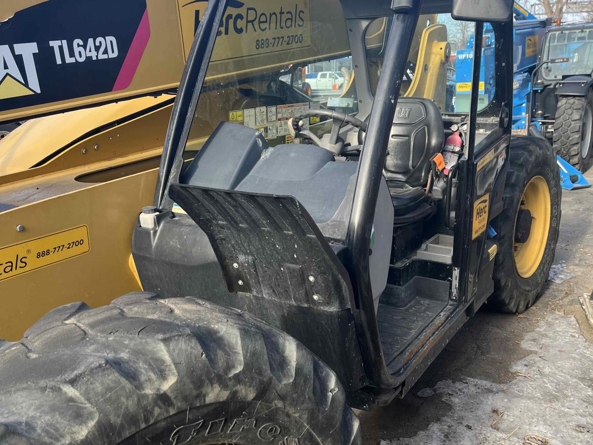 2018 CAT TL642-5