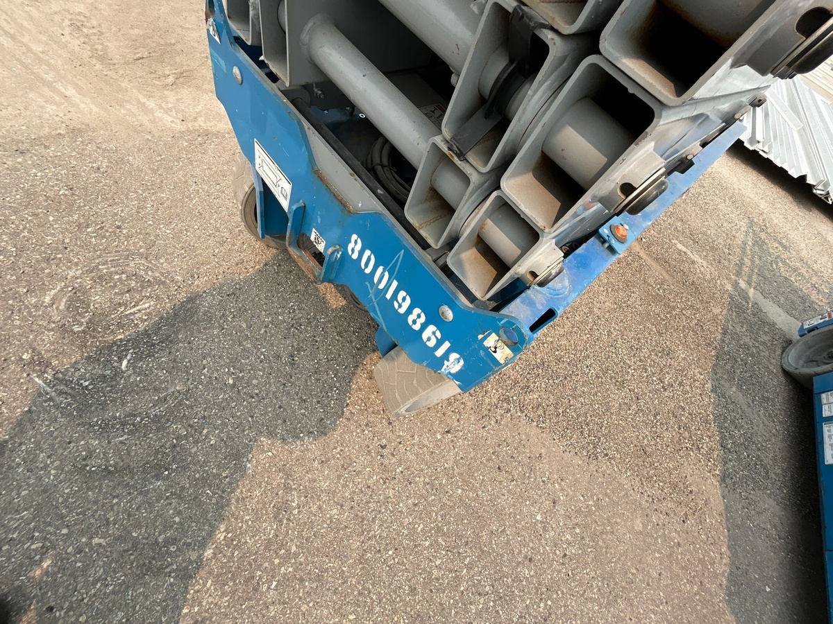 2018 Genie GS-3232-5