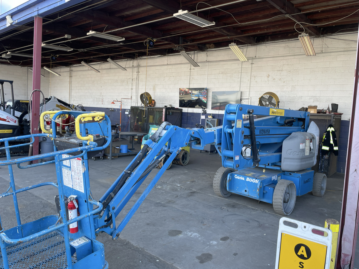 2017 Genie Z-40/23 N-4