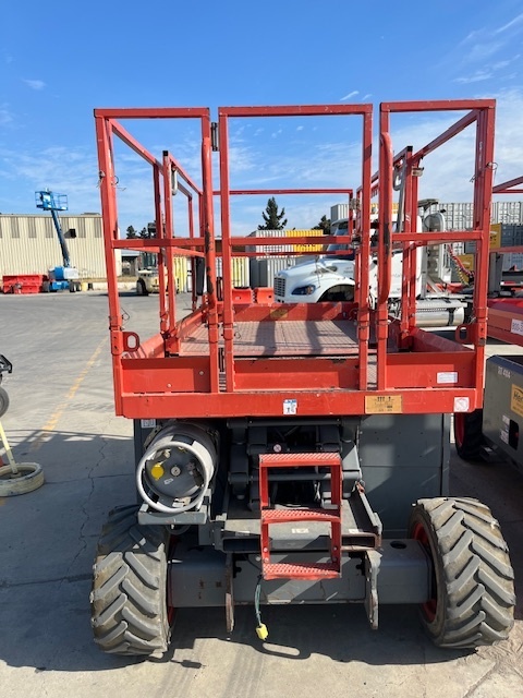 2018 Skyjack SJ-6826RT-2