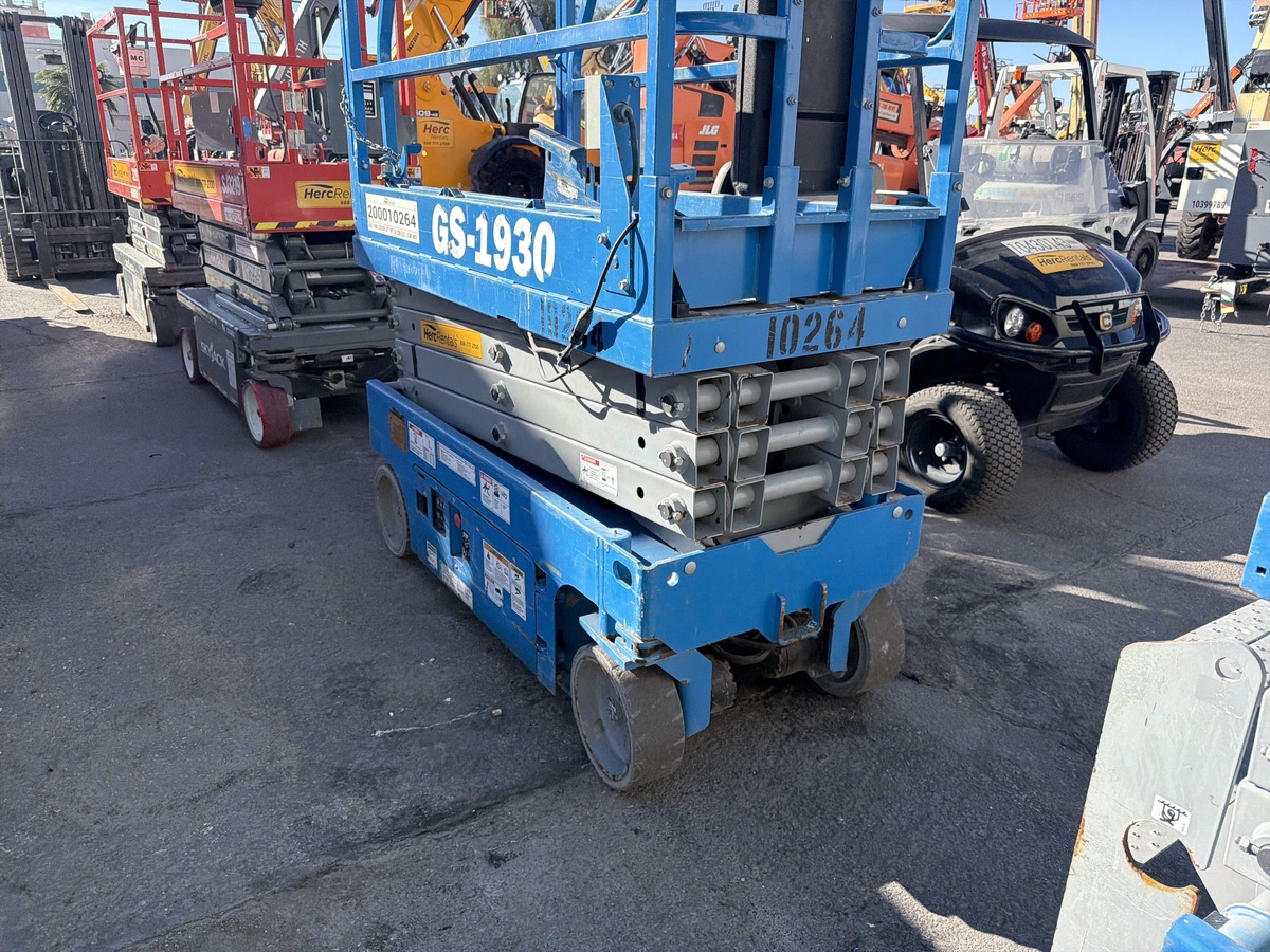 2017 Genie GS-1930-3