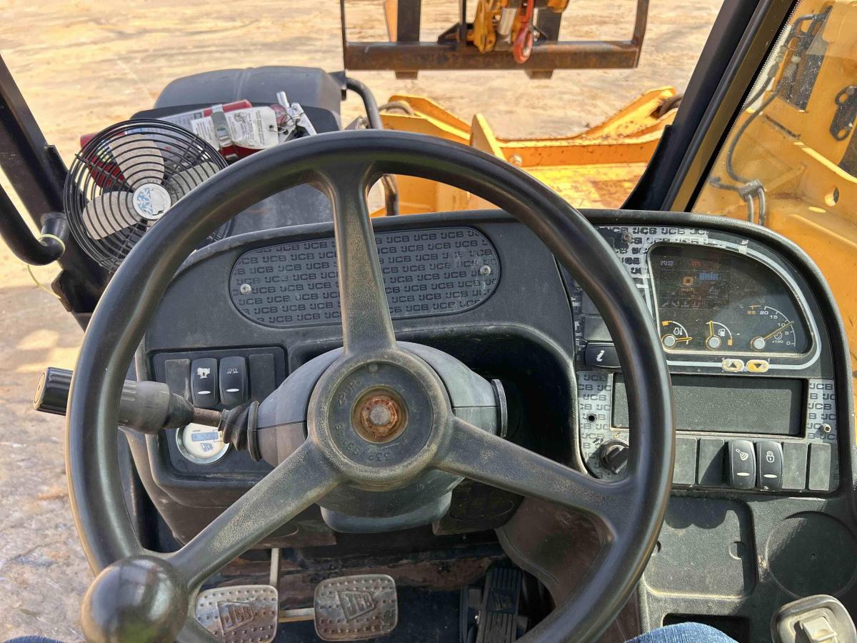 2017 JCB 512-56-4