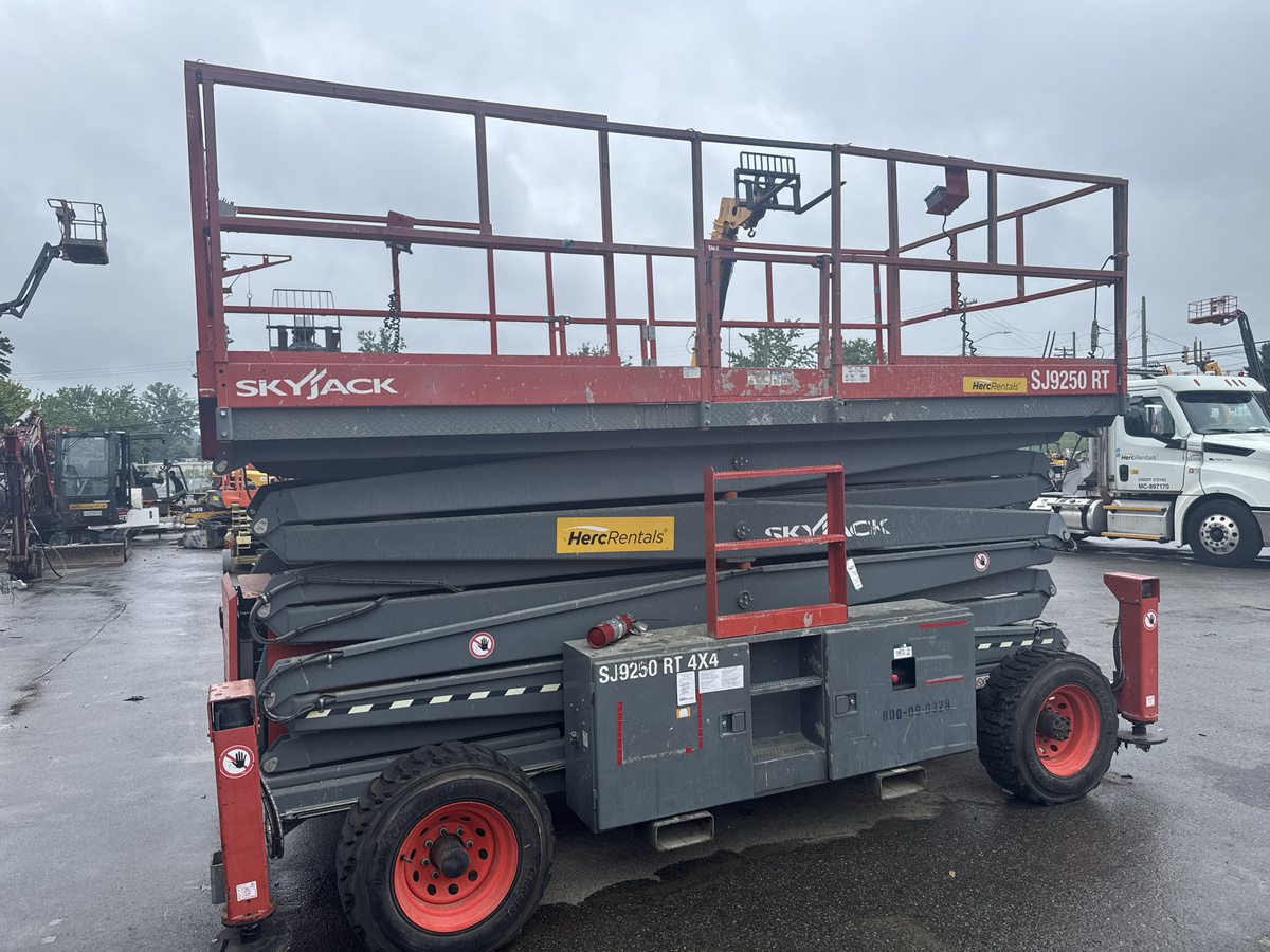 2016 Skyjack SJ9250 RT-5