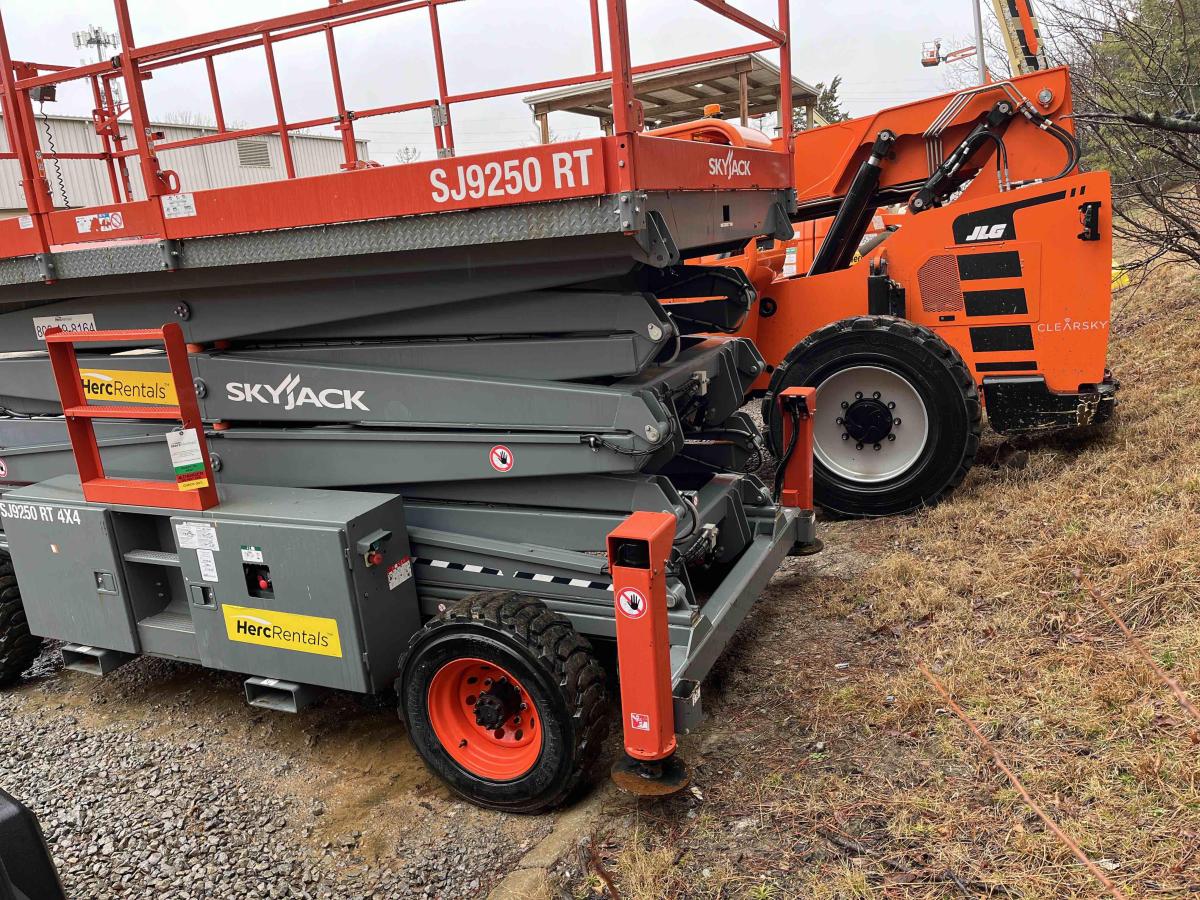 2018 Skyjack SJ9250 RT