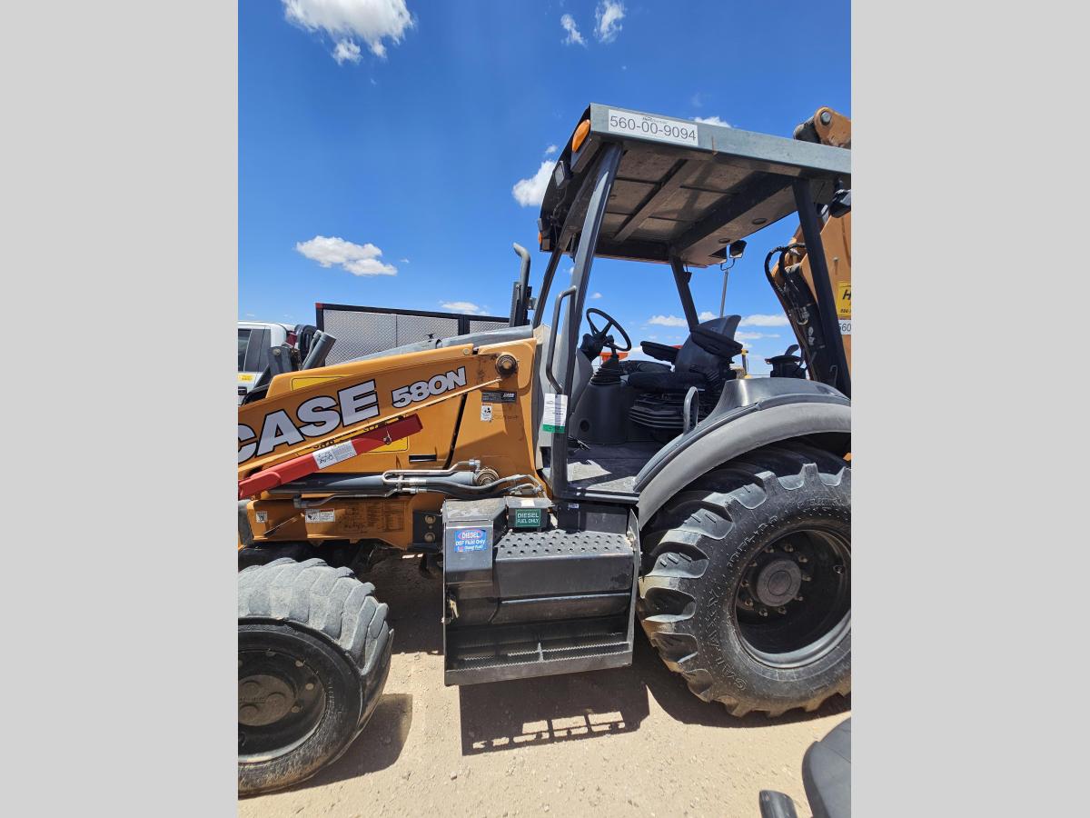 2018 Case 580N