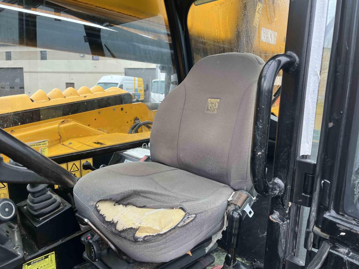 2018 JCB 510-56