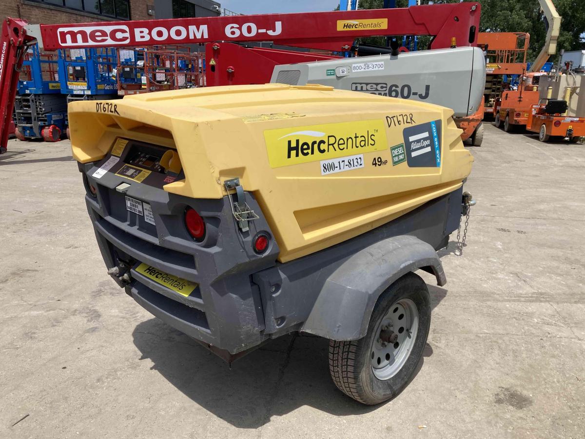 2017 Atlas Copco XAS 400