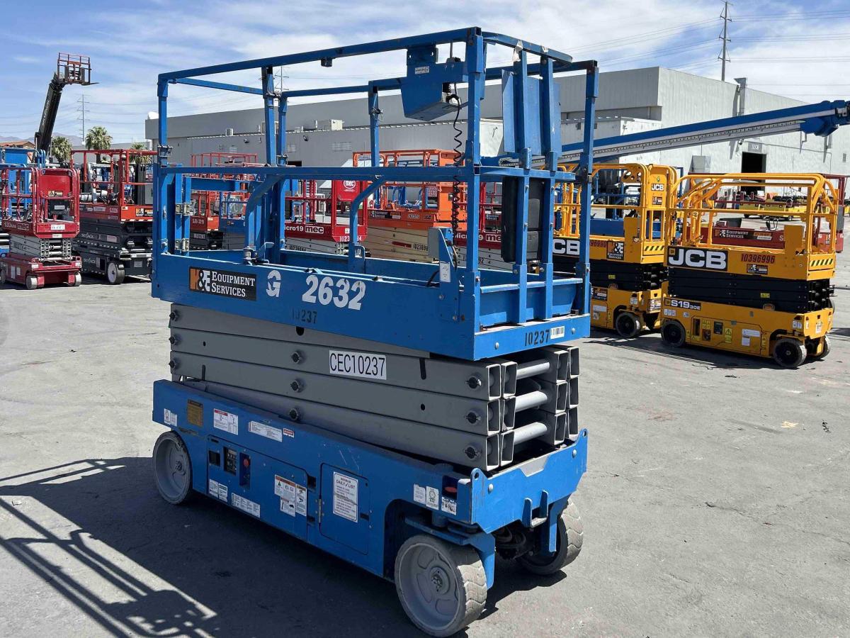 2017 Genie GS-2632