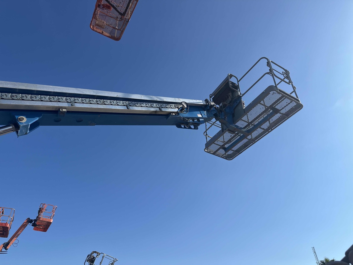 2017 Genie S-60-4
