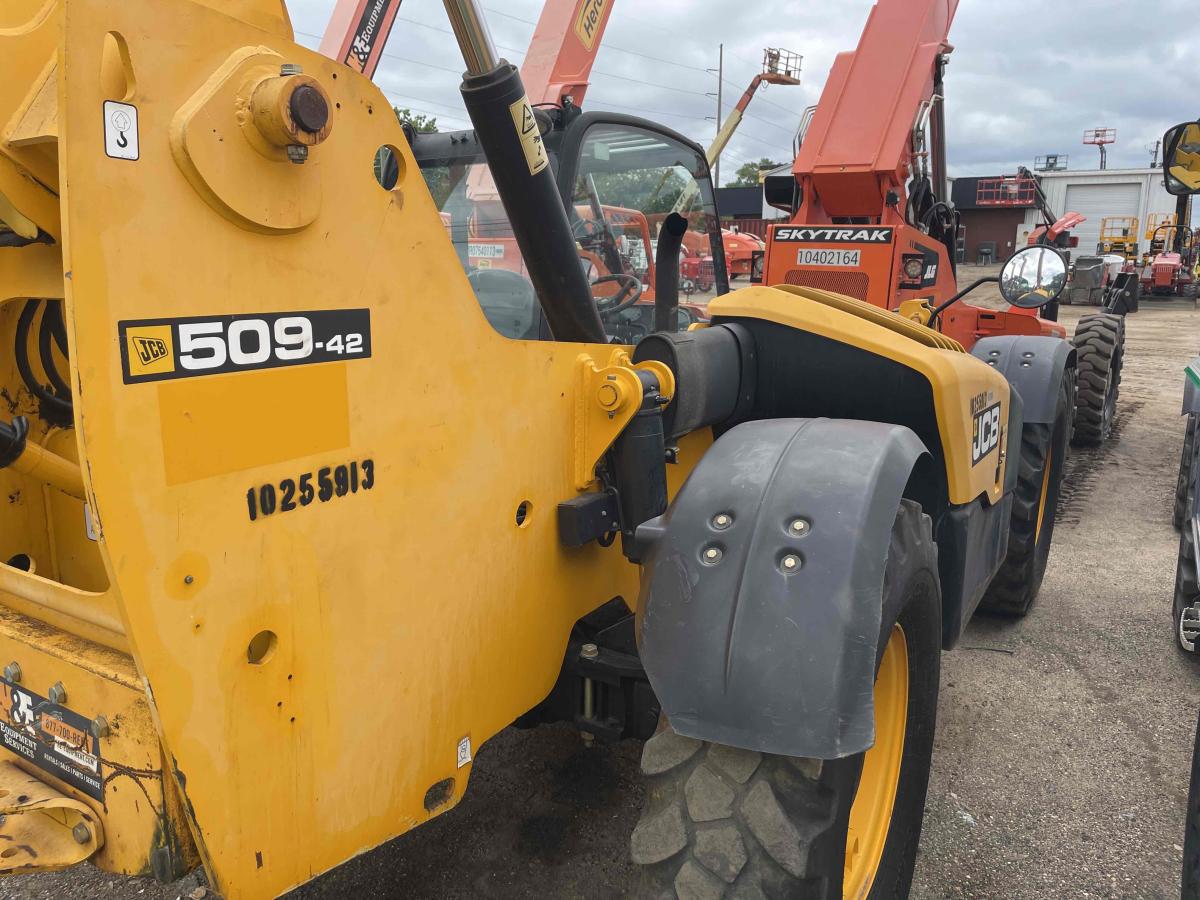 2018 JCB 509-42-5