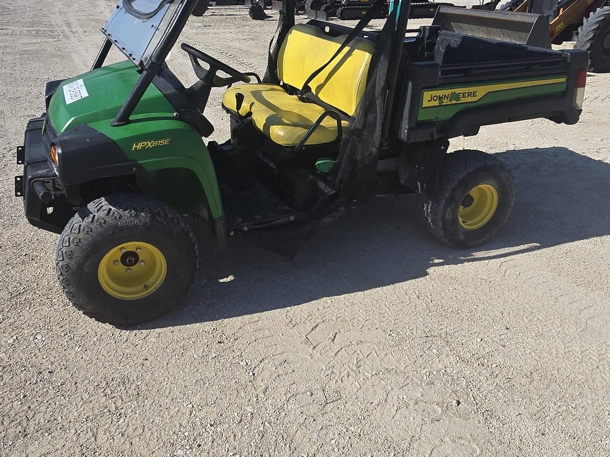 2022 John Deere HPX815E-5