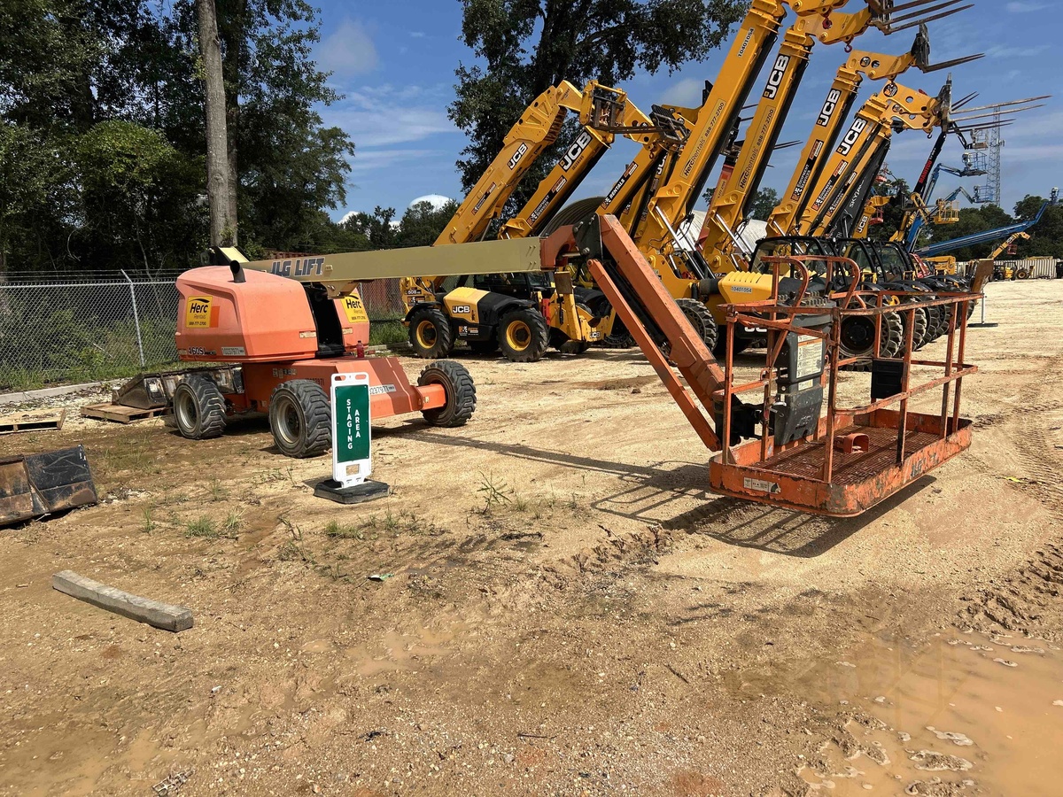 2018 JLG 460SJ-2