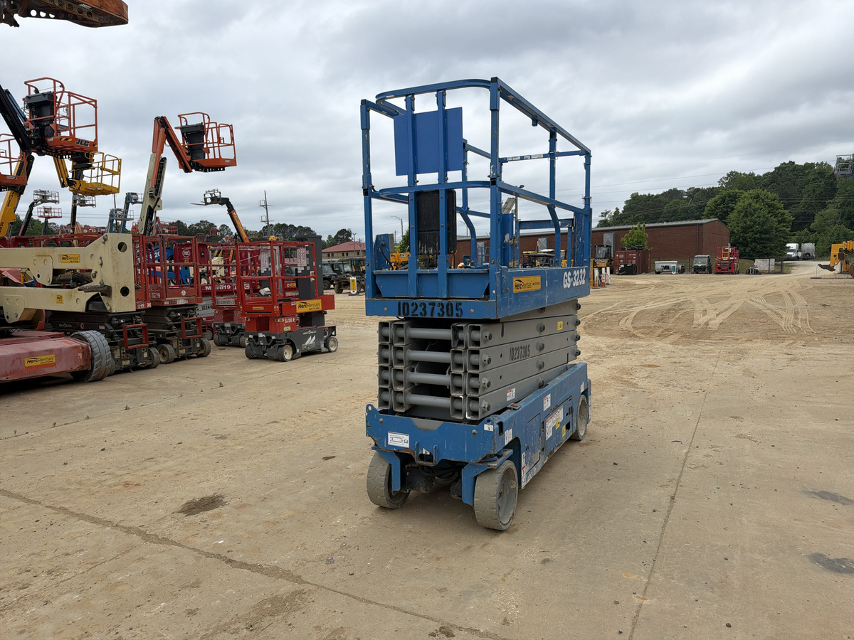 2018 Genie GS-3232-3