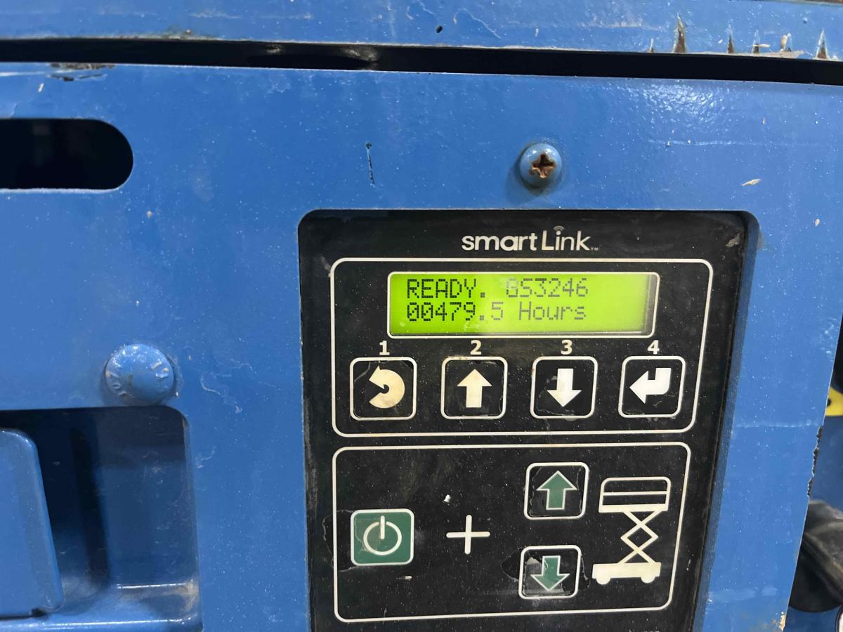 2013 Genie GS-3246
