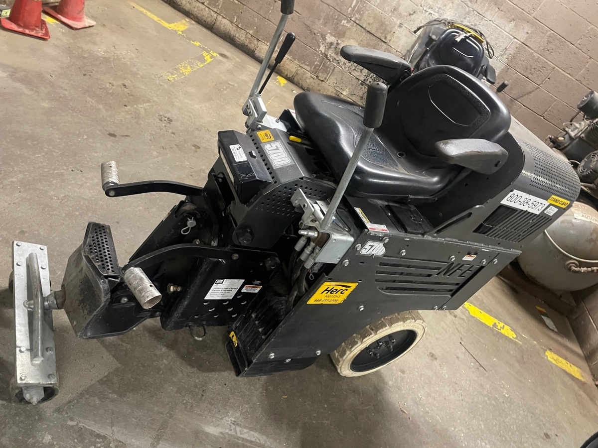 2021 National Flooring Equipment 5700-3