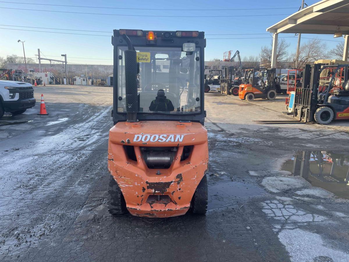 2015 Doosan D25S-7