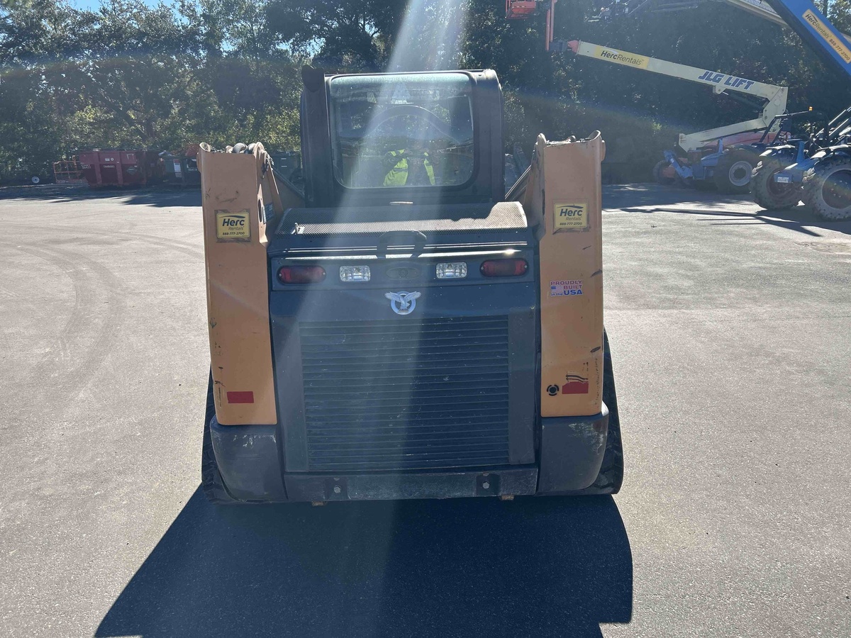 2022 Case TR310B-10